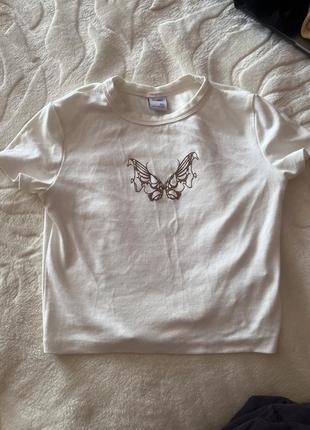 Топ бершка с красивым принтом бабочки