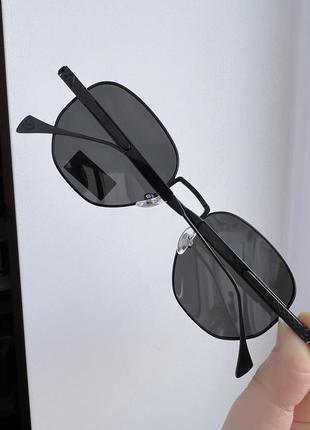 Фірмові сонцезахисні окуляри havvs polarized hv680683 фото