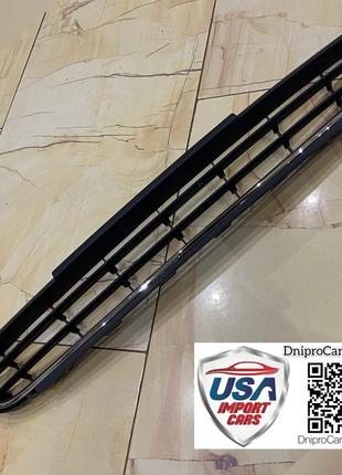 Volkswagen jetta 2011-2014 решітка бампера (з хромом), 5c6853671ryp