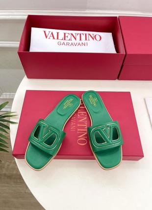 Шлепанцы в стиле valentino3 фото