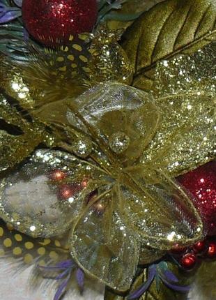 Різдвяний вінок з золотим квіткою2 фото