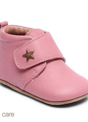 Bisgaard star baby pink рожеві тапочки шкіряні на липучках 14 см