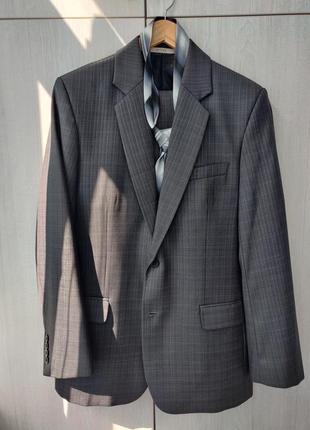 Мужской деловой классический костюм, костюм-четвирка