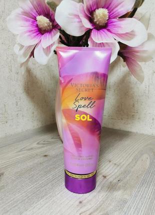 Парфюмированный увлажняющий лосьон victorias secret love spell sol.2 фото