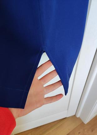 Платье-футляр синяя со сменным воротничком5 фото