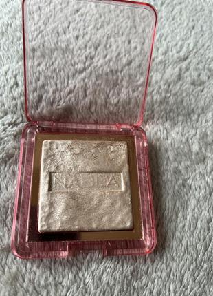 Хайлайтер  nabla skin glazing highlighter у відтінку ozone1 фото