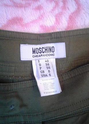 Moschino(італія) круті брендові шорти кольору хакі 48р4 фото