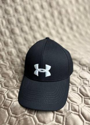 Кепка бейсболка under armour чорний с білим лого лето 56-58