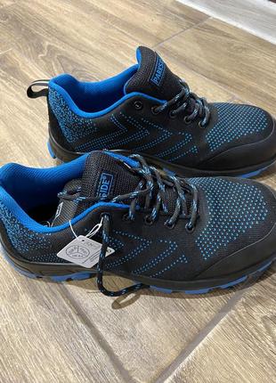 Спеціальні кросівки parkside з посиленою передньою частиною