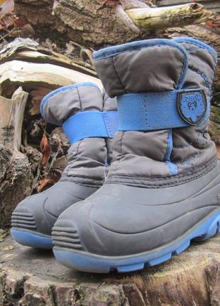 Теплі чобітки на зиму kamik термосапожки чоботи сноубутсы - 15,5 див.