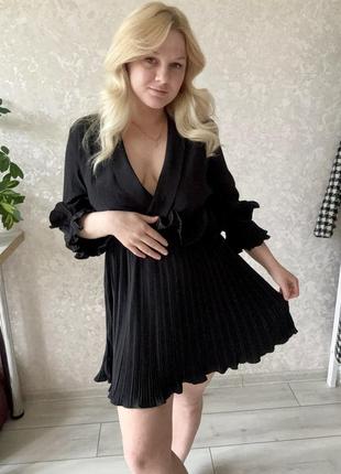 Сукня плісе чорна plt