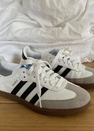 Adidas samba og