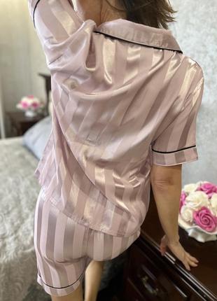Жіноча рожева шовкова піжама сорочка і шорти в смужку6 фото