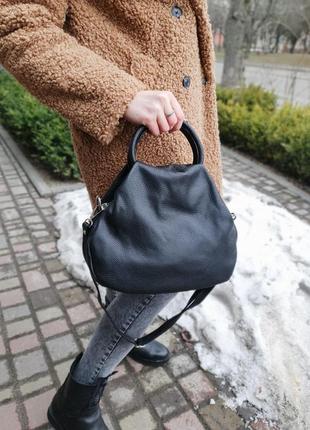 Шкіряна італійська жіноча сумка через плече чорна,оригінальна4 фото