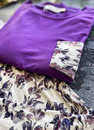 Жіноча піжама великих розмірів фіолетова з квітами5 фото