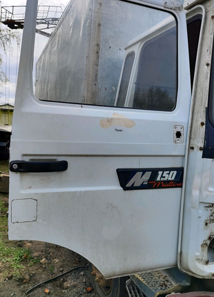 Права пасажирська дверь renault midliner рено мідлайнер