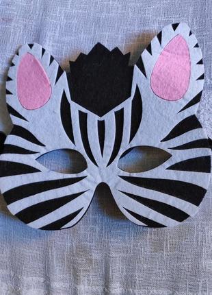 Карнавальный костюм маска зебра на 2-х роликов1 фото