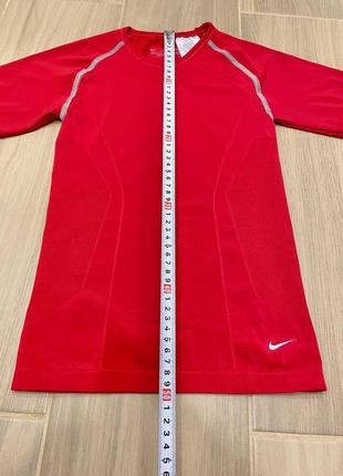 Акция 🎁 спортивная компрессионная, термо футболка nike seamless sans couture

adidas puma8 фото