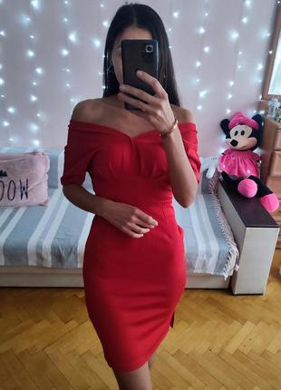 Платье женское красное s / платье женское s