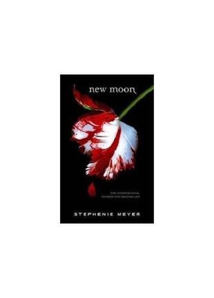 Книга new moon b-format (9781904233886) littlebrown