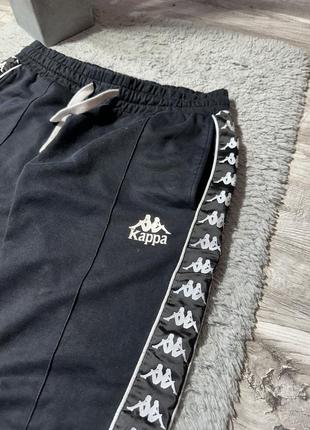 Оригинальные, спортивные штаны от крутого и дорогого бренда “kappa”3 фото