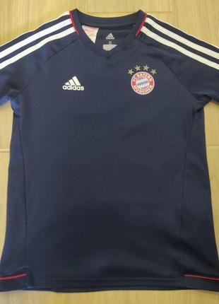 Акция 🎁 спортивная футболка adidas клубная fc bayern munchen

nike puma2 фото