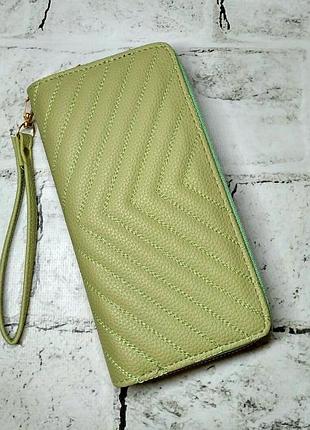 Кошелек женский экокожа с ремешком зеленый