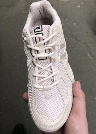 Модные замшевые кроссовки new balance 1906r beige замшевые кроссовки deblend 1906 р бежевые, серое6 фото