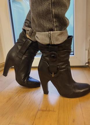 Ботильйони жіночі