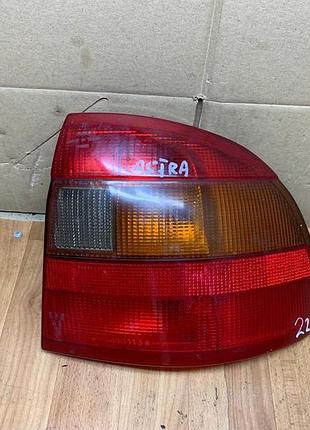 Ліхтар задній правий opel astra f седан дефект 1994-1998 року