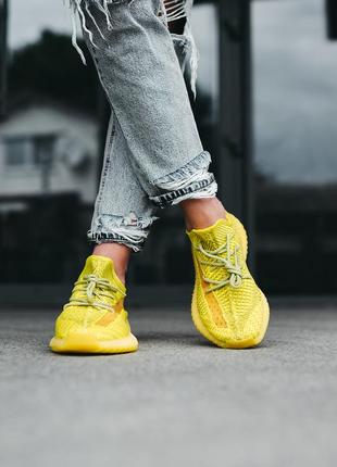 Adidas yeezy boost 350 v2 yellow glow in dark - скидка.5 фото