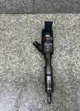 Форсунка nissan interstar 1.9dci 8201408742 2002-2006 року
