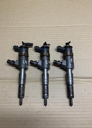 Б/у форсунка (bosch 0445110252) для peugeot bipper, 1.4 hdi (2...