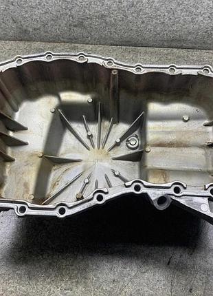 Піддон масляний renault thalia 1.4 16v; 1.5dci 7700108299 2000...