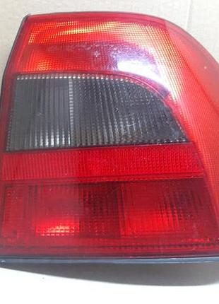Ліхтар задній правий opel vectra b седан рестайл 1999-2002 роки