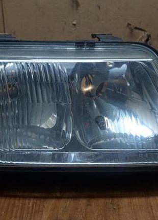 Фара права audi a3 8l1 1996-2003 року