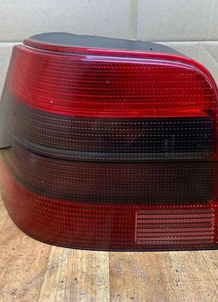 Ліхтар задній лівий volkswagen golf iv хетчбек 1997-2005 року