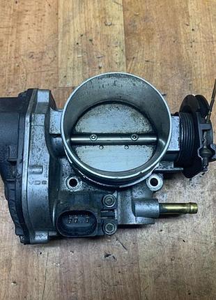 Дросельна заслінка volkswagen passat b5 2.3 v5 10v 021133066 1...