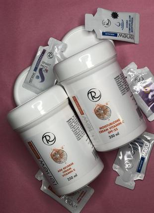 💦креми денний  нічний renew 💧зволожуючий живильний cream vitamin c та spf-25