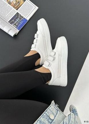 Кеди на липучках білі 38 на 24см