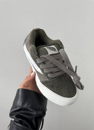 Крутые женские и мужские кеды vans knu skool platform grey premium серые хаки3 фото