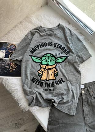 Крута футболка з йодою star wars