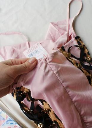 Брендова атласна сукня на шнурівці від missguided10 фото