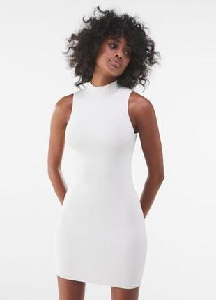 Платье bershka.
