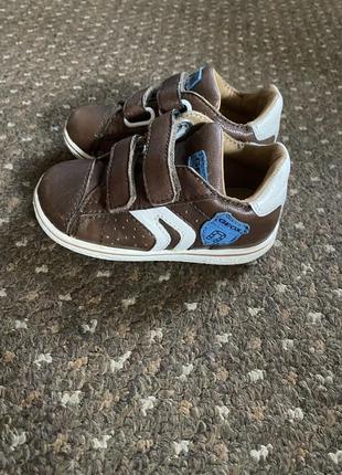 Кроссовки geox