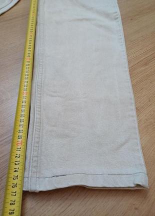 Джинсы приятно кремовые levi's 40550-4123 related fit  
size w 33 l 32
 made in u.s.a 
состояние идеальное,4 фото