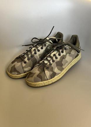 Шикарные кроссовки  adidas stan smith camo