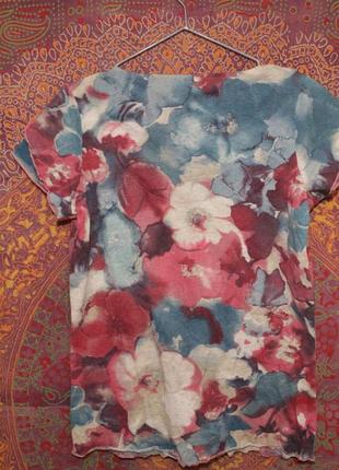 Нежная футболка блуза с рюшами в цветах2 фото