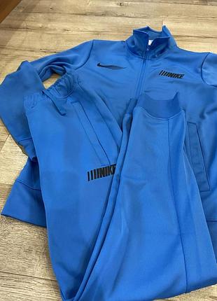 Nike оригинальный спортивный костюм