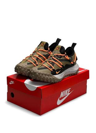 Мужские кроссовки nike acg mountain fly low khaki orange2 фото